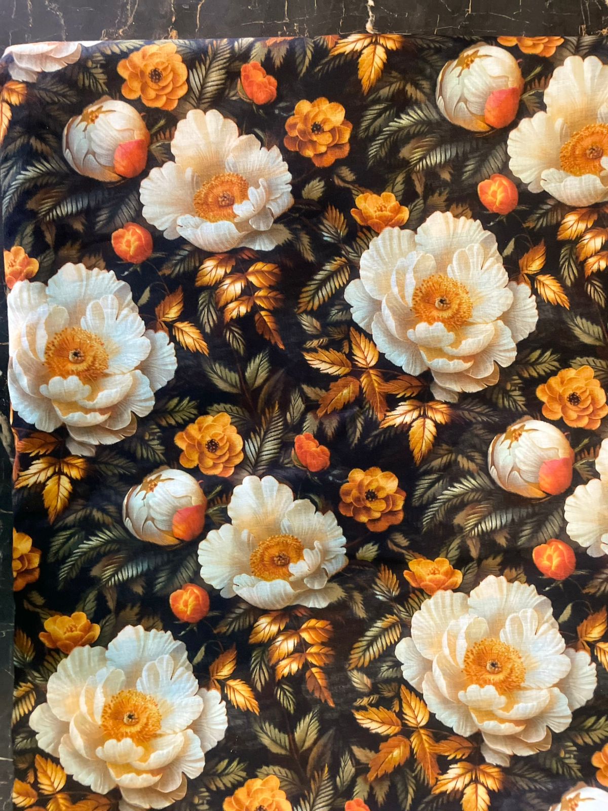 Floral pattern with white and orange flowers