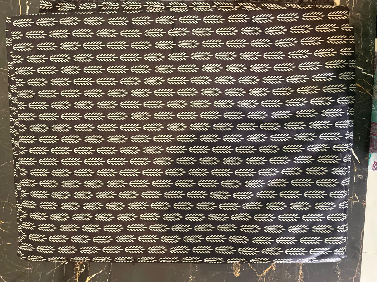 Patterned fabric with leaf design